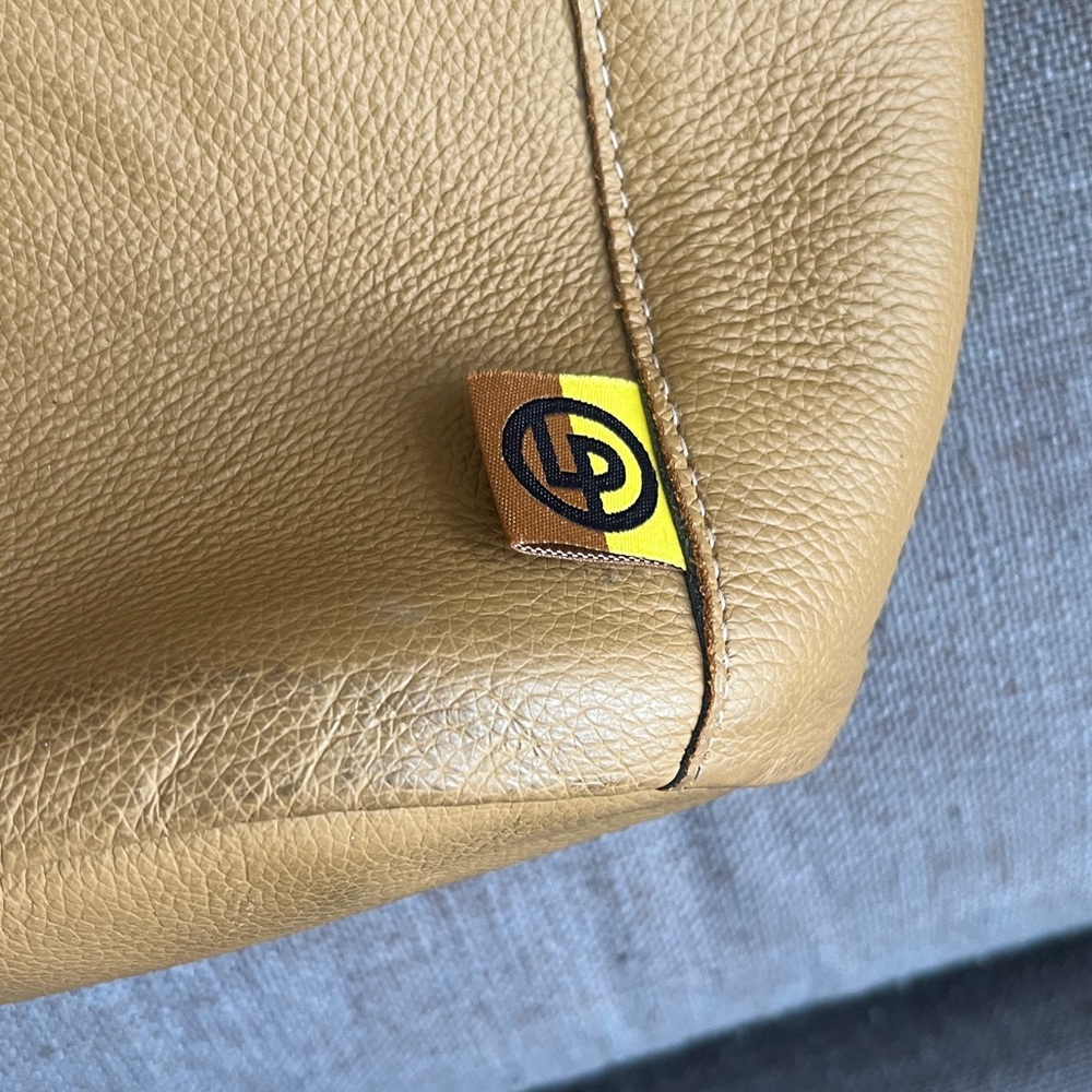 Lance Pierres Tan Leather Tote Bag - Picture 4 of 9